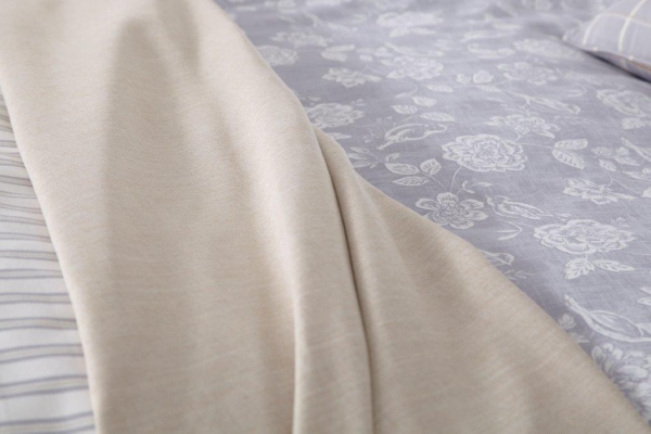 henley_lavender_detail_2