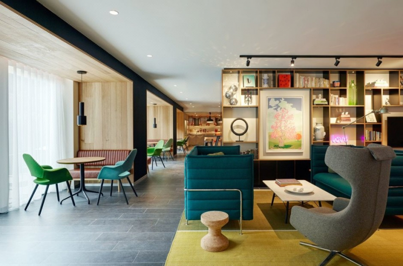 Отель citizenM Amstel в Амстердаме